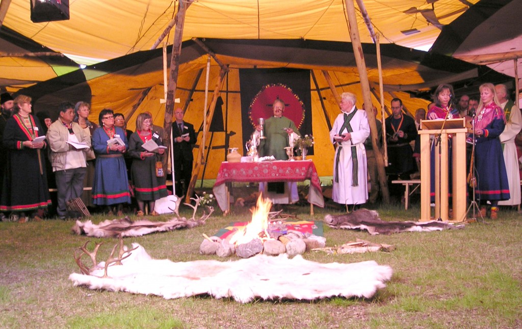 Åpningsgudstjenesten Samiske kirkedager 2004